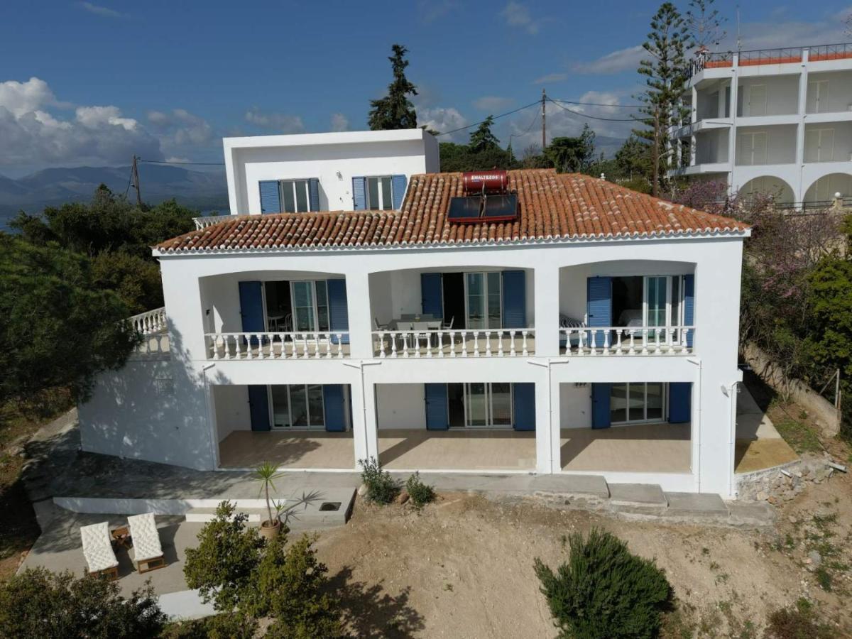 Laconian Collection Villa Big Blue Mavrovoúnion Buitenkant foto